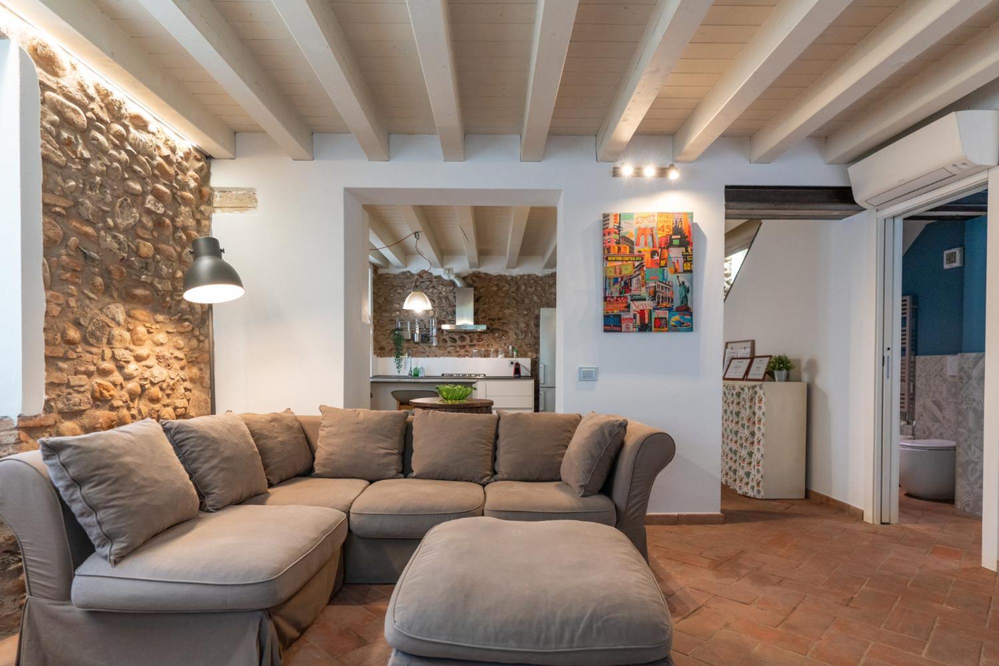 Corte Angelini By Postcardsfrom กัสเตลนูโอโว เดล การ์ดา ภายนอก รูปภาพ